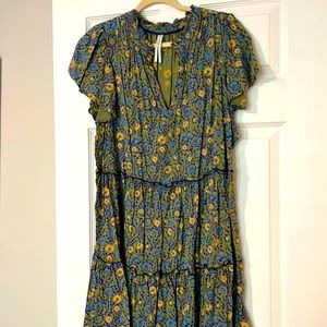 Perfect summer dress. Lightweight. Easy to transition from office to dinner out